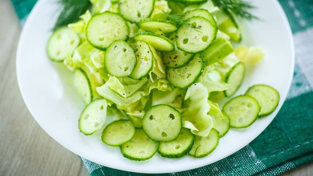 Reteta Salata De Castraveti Cu Salata Verde