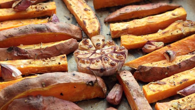 Reteta Cartof Dulce Copt, Cu Usturoi