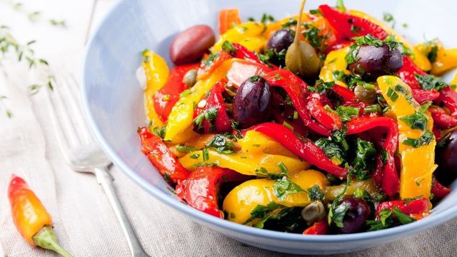 Reteta Salata De Ardei Copti Cu Masline