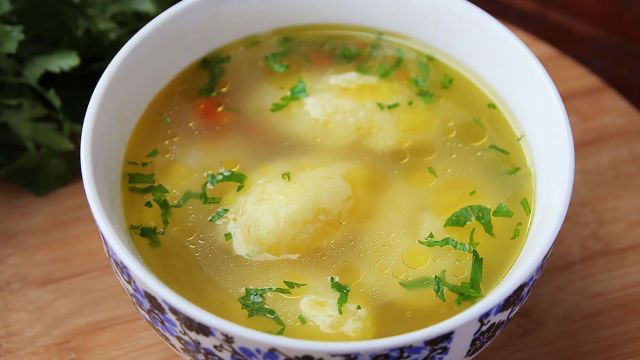 Reteta Supa De Pui Cu Galuste