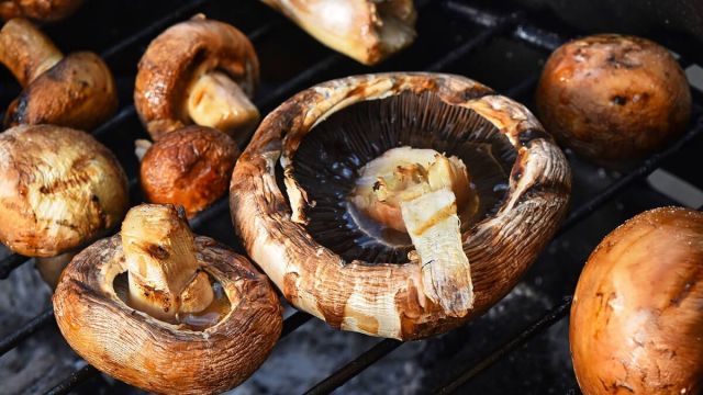 Reteta Ciuperci La Gratar