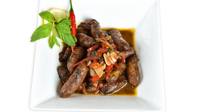 Reteta Nacanec: Carnati Cu Ardei