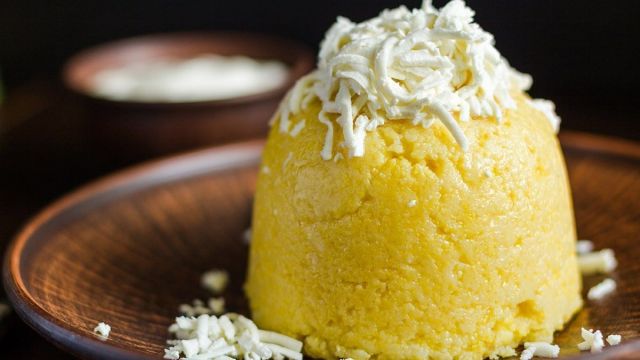 Reteta Mamaliga Cu Branza Si Smantana